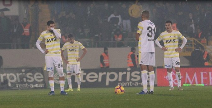 Kötü gidişat Fener'in peşini bırakmıyor