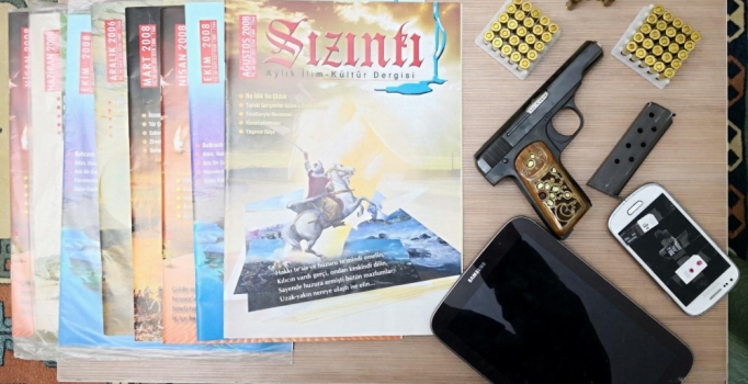 Antalya'da 5 FETÖ şüphelisi yakalandı