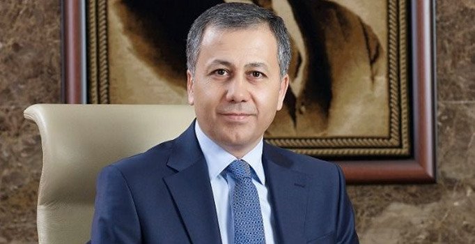 Öğrencilerden Ali Yerlikaya’ya kar tatili mesajları