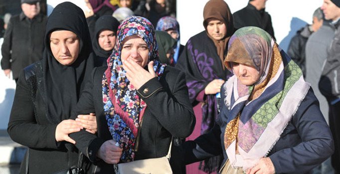 Tren kazasında ölenlerin isimleri belli oldu