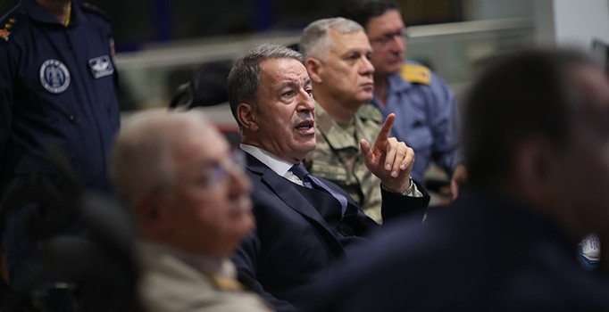 Mesaj yüklü harekata üst düzey komuta