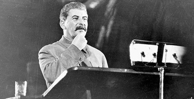 Stalin'in telefon rehberi açık arttırma ile 3 milyona satıldı