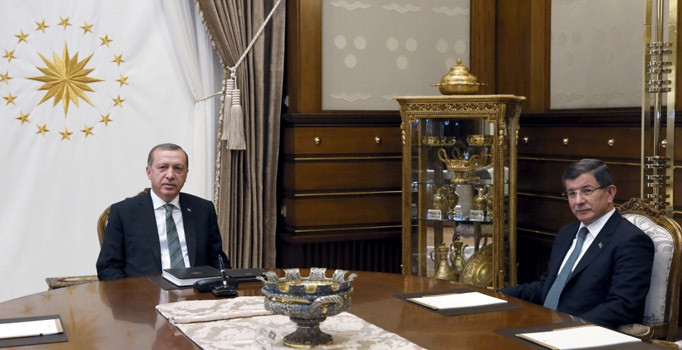 AK Parti kongreye gidiyor: Başbakan Davutoğlu aday olmayacak