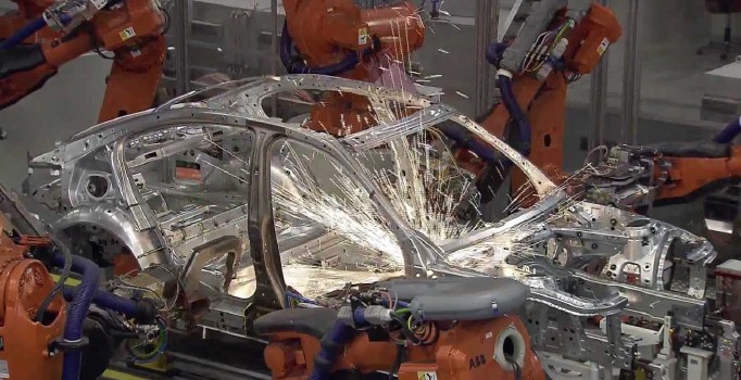 Toyota Avrupa’da 10 milyonuncu aracını üretti