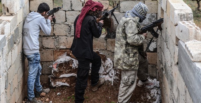 Eller tetikte: ÖSO birlikleri Türkiye'den gelecek emri bekliyor