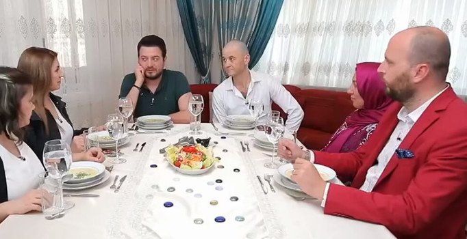 Murat Özdemir papağana işkence yaptığı video