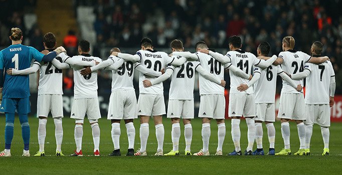 Vagner Love kadro dışı