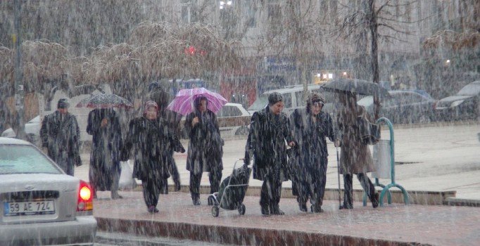 Tekirdağ okullar tatil mi?