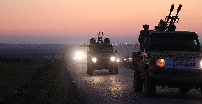 Son dakika! ÖSO birlikleri Münbiç'e sevk edildi