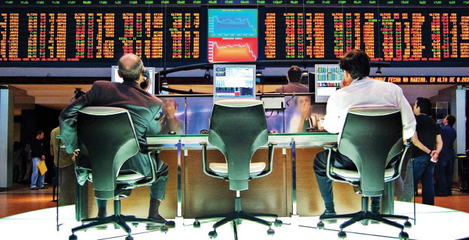 Başbakan Ahmet Davutoğlu’nun konuşması piyasayı yatıştırdı