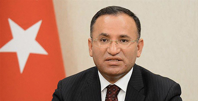 Adalet Bakanı Bekir Bozdağ, gözaltı sayısını açıkladı