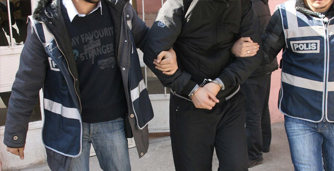 Siirt'te FETÖ/PDY operasonu: 3 gözaltı