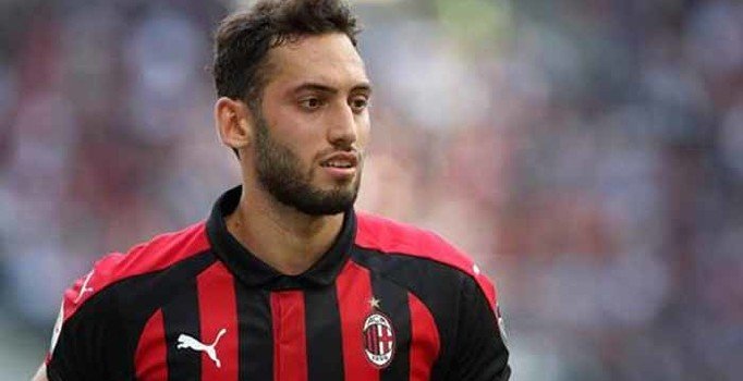Leipzig, Hakan Çalhanoğlu’nu istiyor