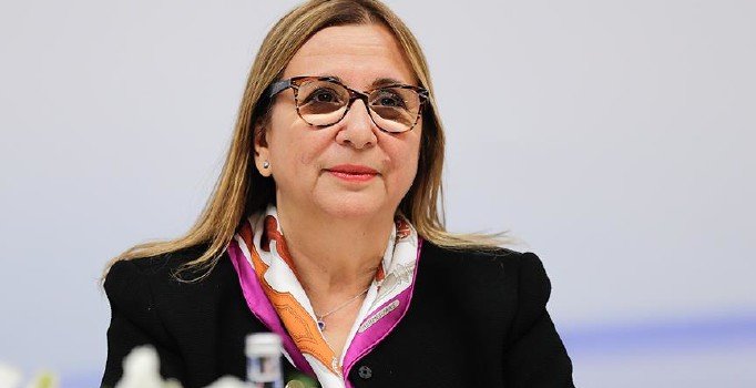 Pekcan'dan Somali açıklaması: Yaralıların getirilmesi için çalışıyoruz