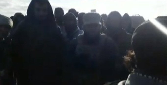 ÖSO askerleri Münbiç'te: Bir kaç saatte alırız