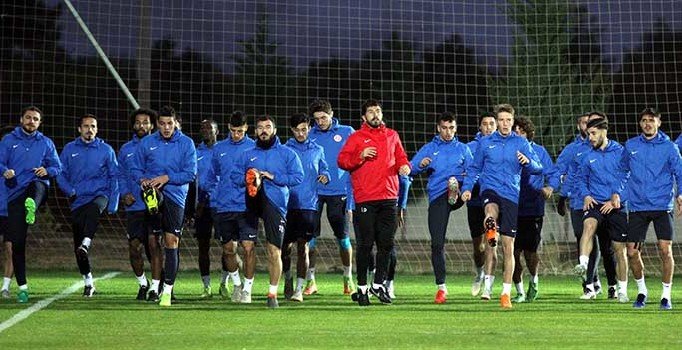 Antalyaspor’u 4 oyuncu sırtladı