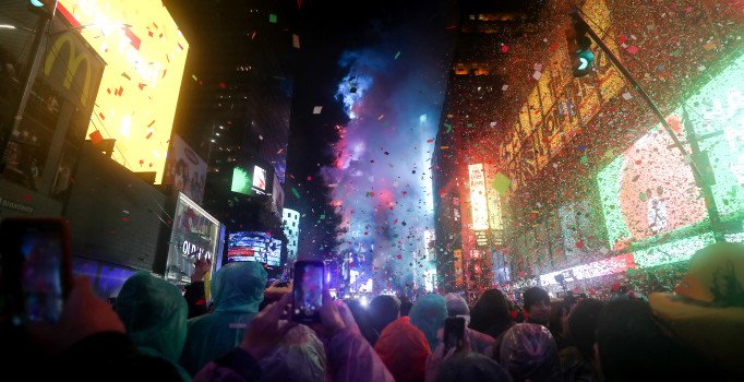 Times Meydanı'ndaki yeni yıl kutlamalarında 'basın özgürlüğü' vurgusu!