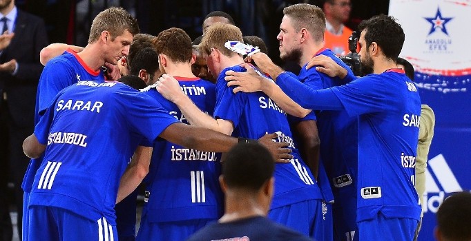 Anadolu Efes’te hedef 10. galibiyet