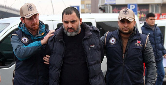 Eylem için Fransa'dan Türkiye'ye gelen DEAŞ'lı teröristler yakalandı