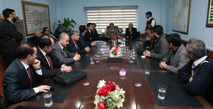 Pakistan'daki FETÖ okulları Türkiye'ye devredildi