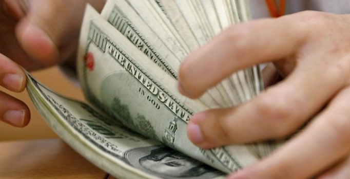 Altın düştü dolar yükseldi