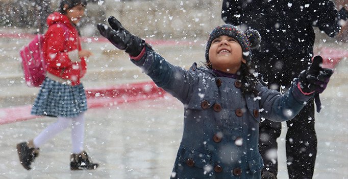 Niğde'de okullara kar tatili