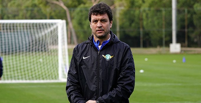 Akhisarspor Teknik Direktörü Cihat Arslan: Muğdat’ı tabii ki isterim