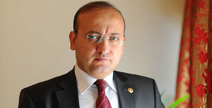 Akdoğan: Yüzyılın projesi değil, yüzyılın palavrası