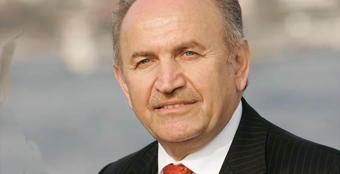 Topbaş: Borcumuz yok,
kasada paramız var