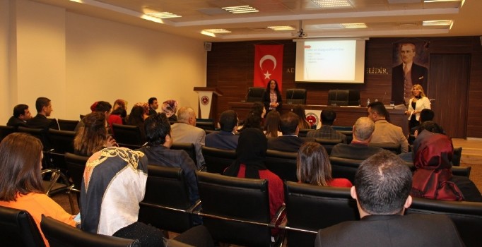 Bölge İdare Mahkemesi personeline öfke kontrolü eğitimi