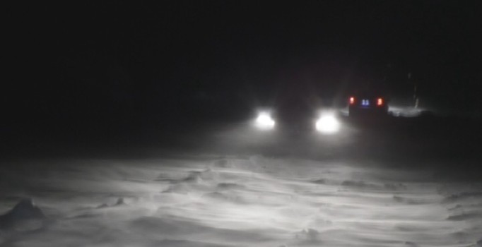 Kars’ta bir kişi donmaktan son anda kurtuldu