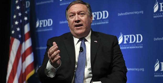ABD Kongresi Pompeo'yu 'Ukrayna' konusunda ifadeye çağırdı