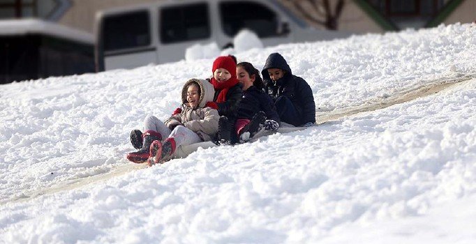 Kastamonu'da eğitime kar engeli