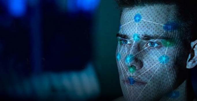 Facebook: Hareket kendiliğinden yayıldı