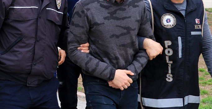 10 ilde FETÖ'nün askeri mahrem yapılanmasına operasyon