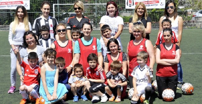 Beşiktaş'tan Anneler Günü'ne özel organizasyon