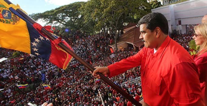 Venezuela'da ABD'nin CITGO kartı krizin seyrini belirleyecek