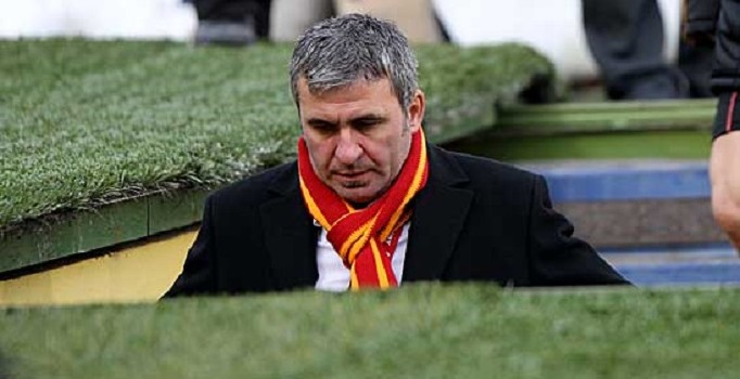 Derbiyi izlemeye gelen Hagi'nin Galatasaray ile görüşeceği öne sürüldü