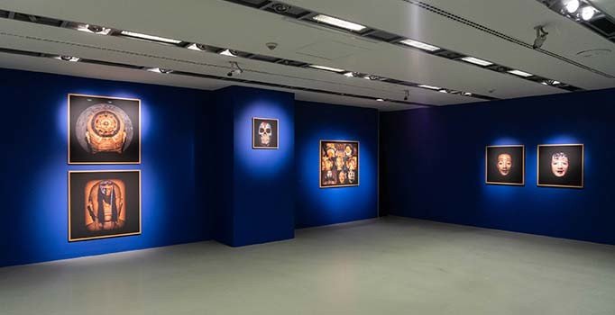 Theo Eshetu'nun 'Yüzler ve Yerler' sergisi Akbank Sanat'ta açıldı