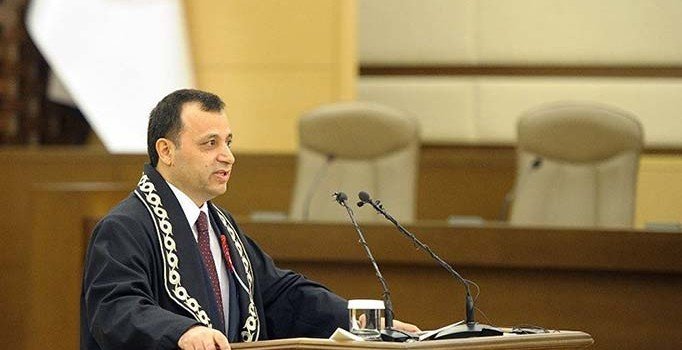 AYM Başkanı Zühtü Arslan'ın yeniden seçilmesi Resmi Gazete'de