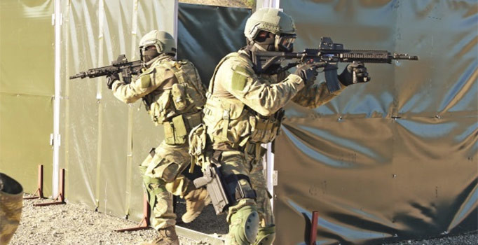 Özel kuvvetler Suriye’ye girdi