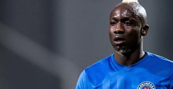 Mbaye Diagne’den Galatasaray paylaşımı