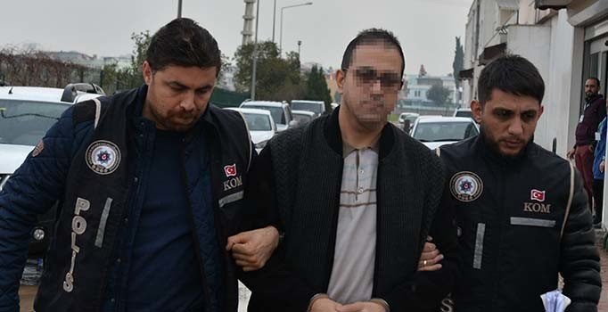 Adana'da FETÖ'nün il imamı yakalandı