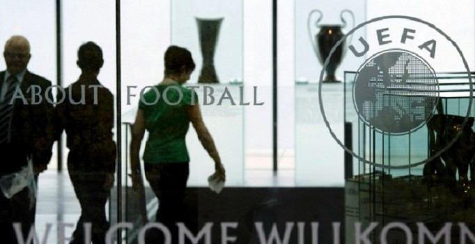 Platini'nin cezasının ardından UEFA seçim kararı aldı