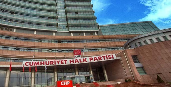 CHP'de "gergin" PM toplantısı