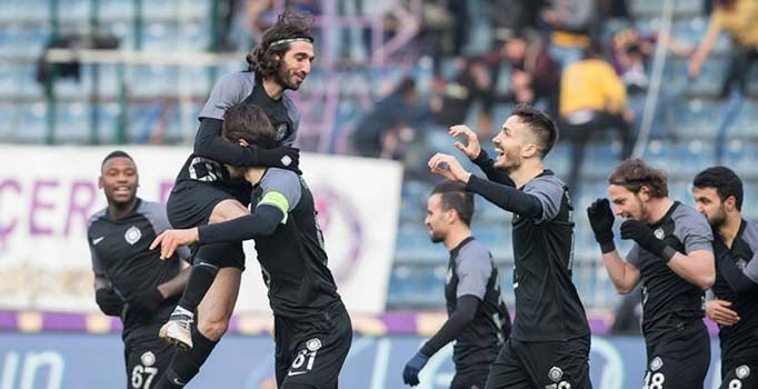 Osmanlıspor Süper Lig için kenetlendi