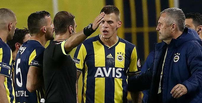 Martin Skrtel'in cezası belli oldu