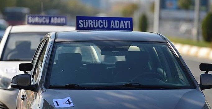 Sürücü kurslarına sınırlama geliyor: Her 50 bin nüfusa 2 kurs