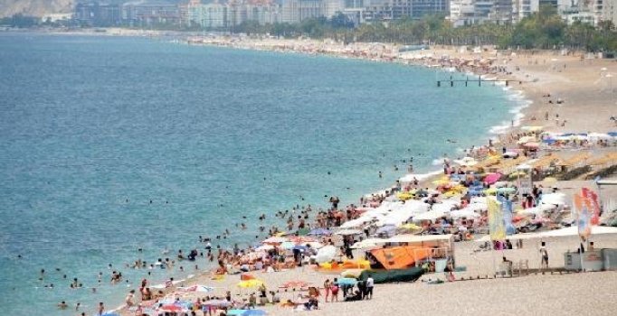 Turist sayısında yüzde 22'lik rekor artış; Ruslar ilk sırada
