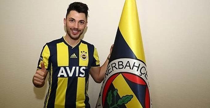 "Fenerbahçe Türkiye'nin en büyük camiası"